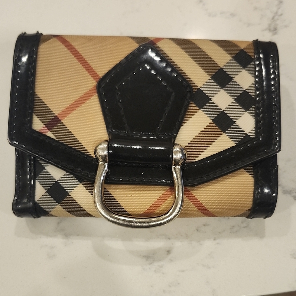 Burberry Nova Checked Compact Wallet